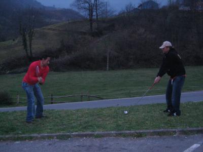 para bajar la comida unas clases de golf